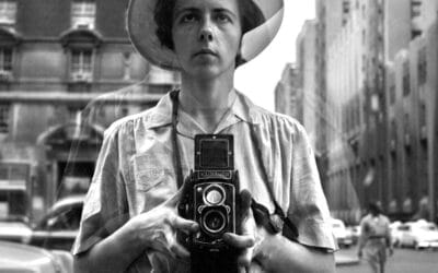 L’Autoportrait Photographique: Reflets Intimes